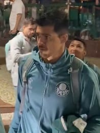Leila chama oposição do Palmeiras de ‘meia dúzia de imbecis’ e nega futuro no Vasco