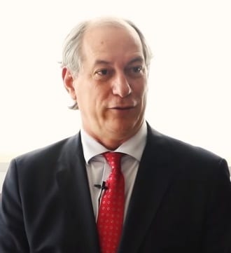 Mendonça restabelece propaganda de Ciro Gomes no Ceará