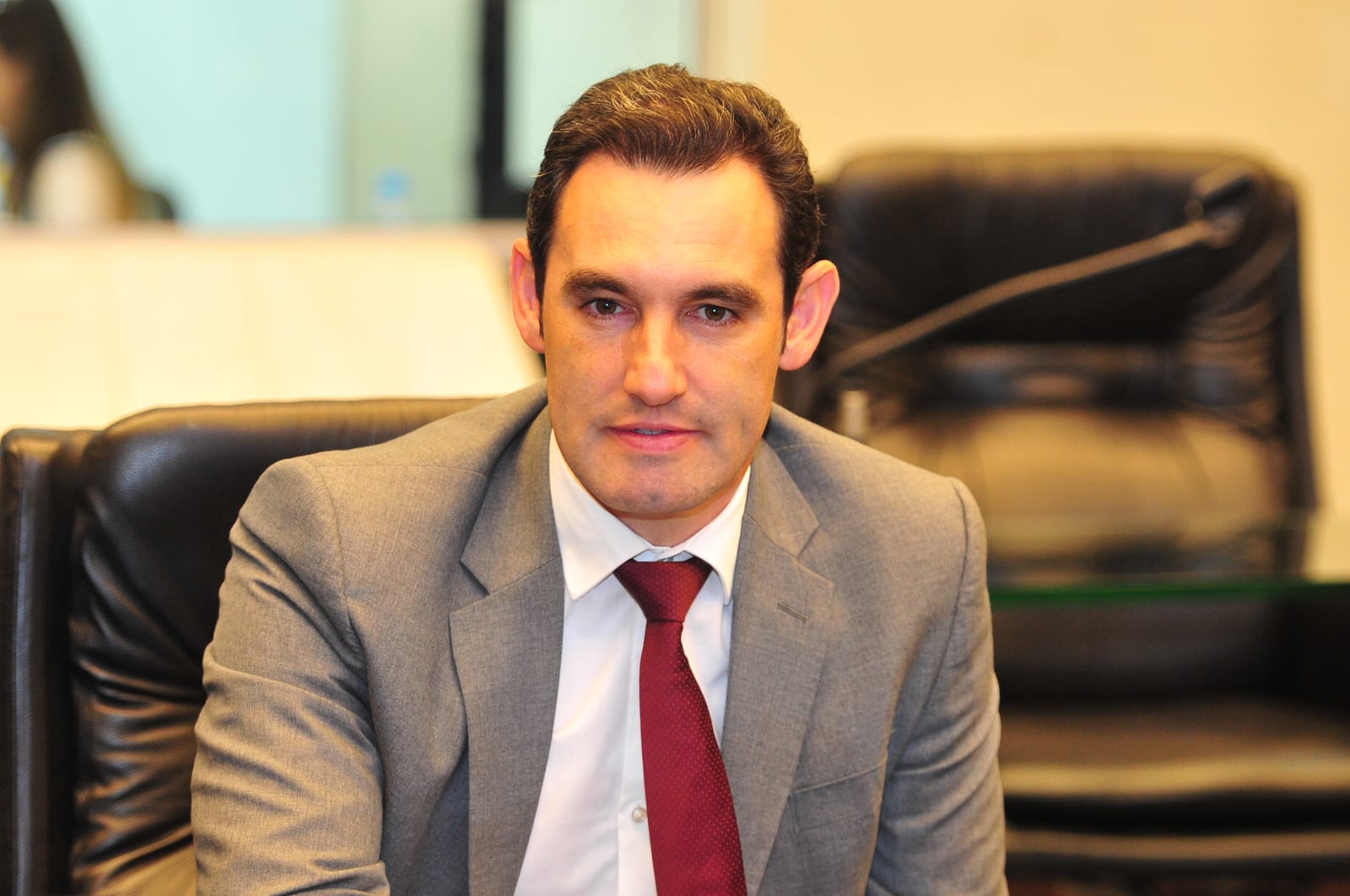 Luxemburgo deixa posição independente, escolhe Vicentinho e fecha dobradinha ao Senado com Alexandre Guimarães