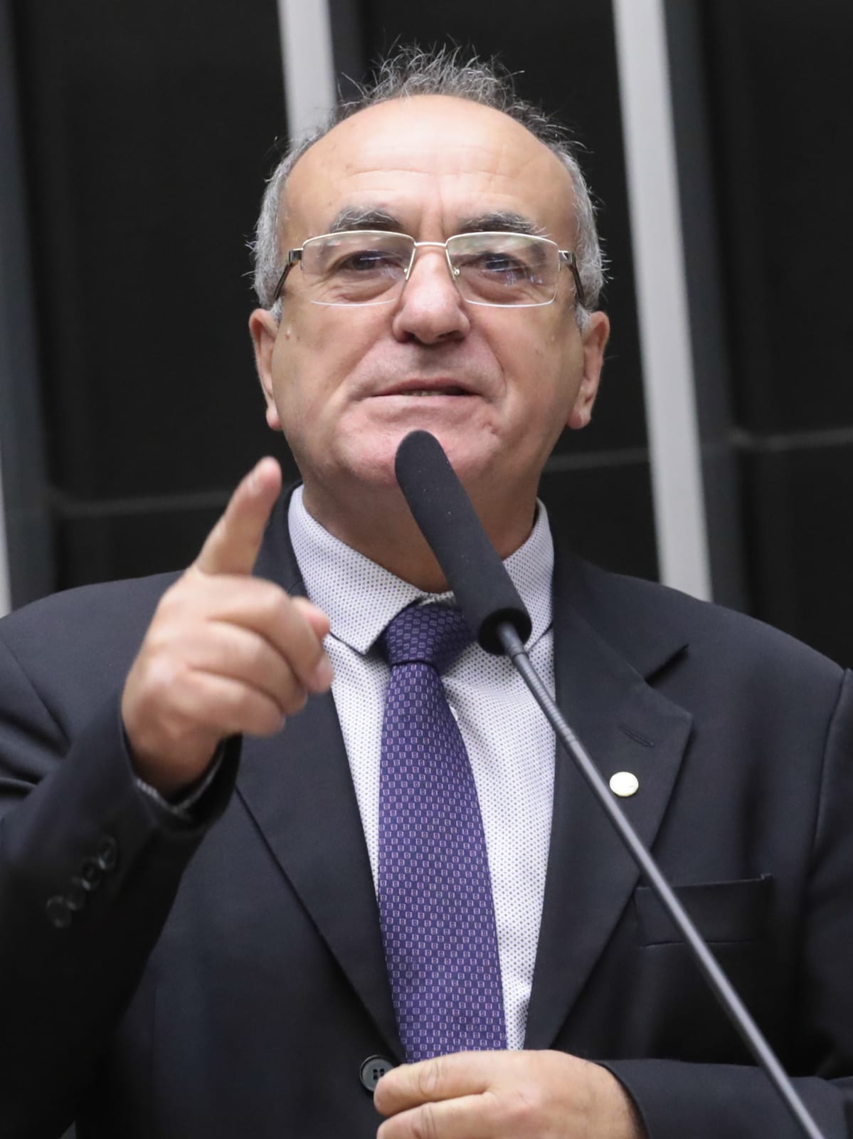 Dupla de entrevistas na Edição da Manhã desta quinta-feira