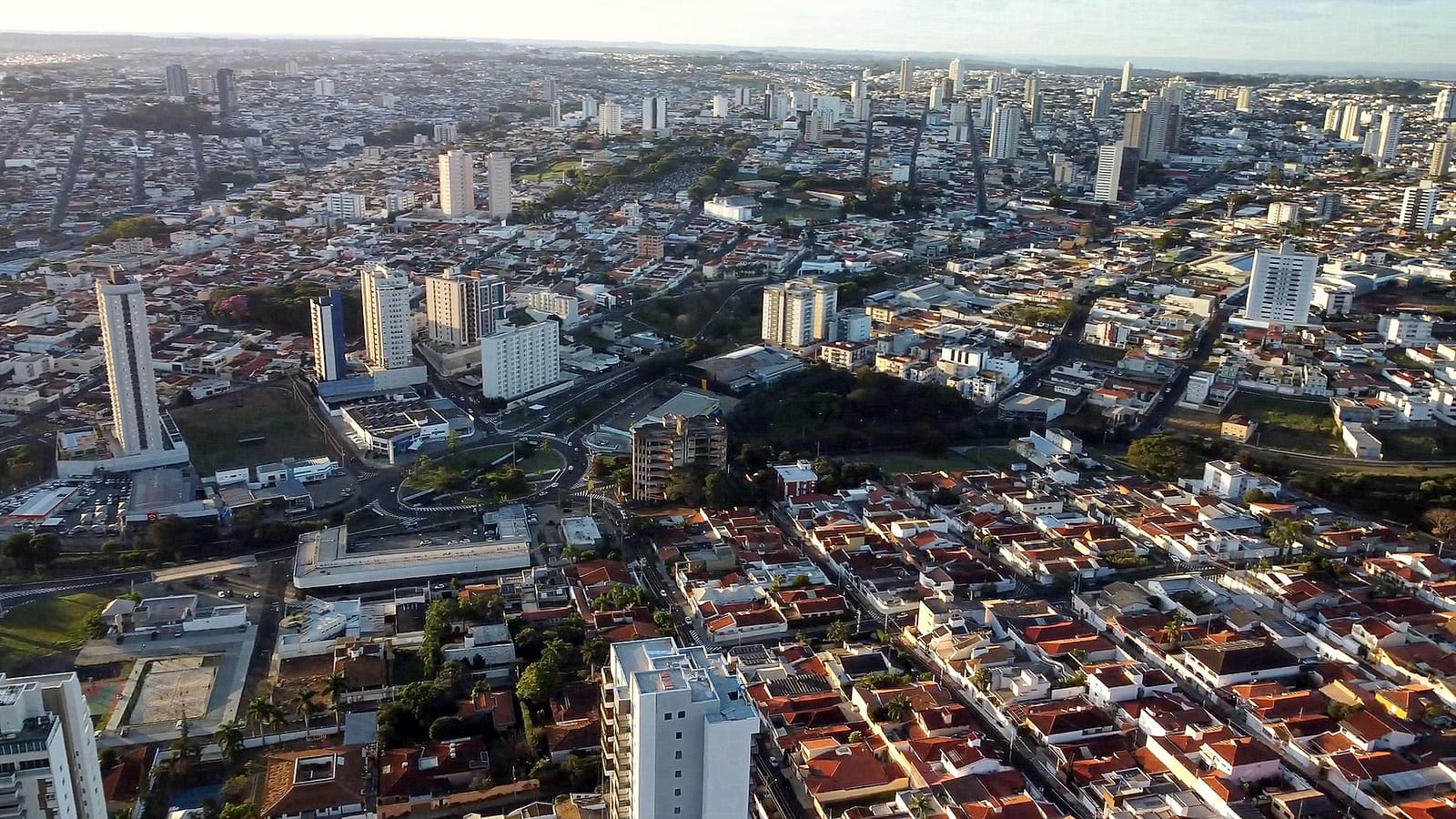 PLC 28/2026 reúne regras do ITBI em Franca e mantém alíquota de 2%