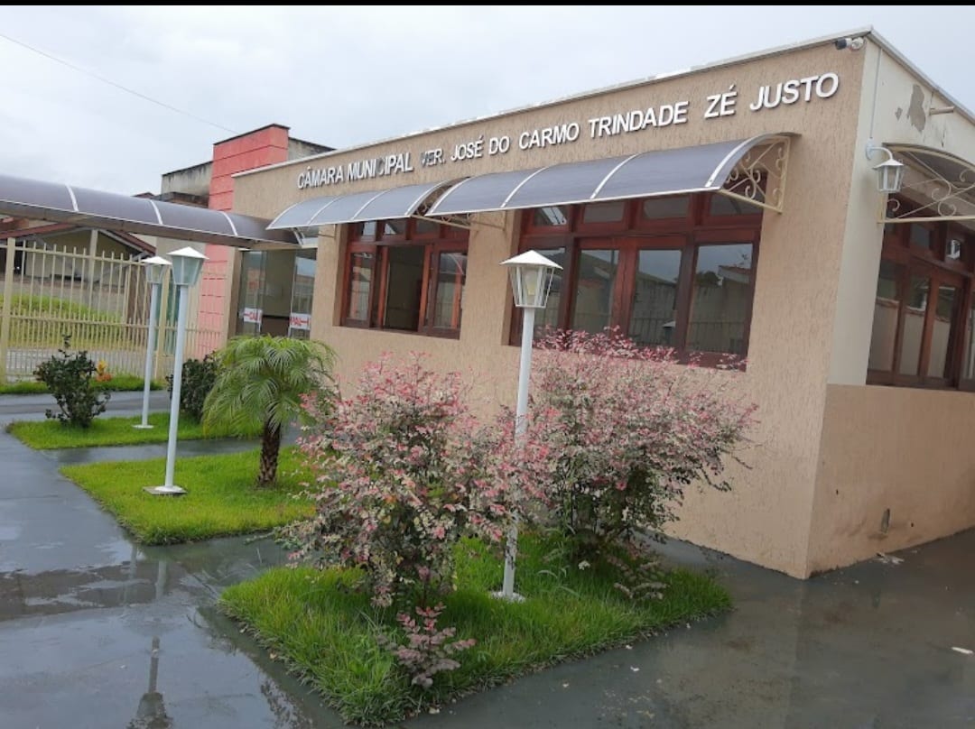Câmara aprova dois aditivos a incentivos econômicos e institui projeto Vereador Mirim