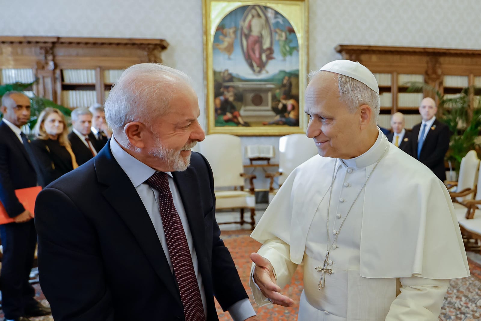 Papa Leão XIV será operado nos próximos dias para retirar nódulo do pulmão