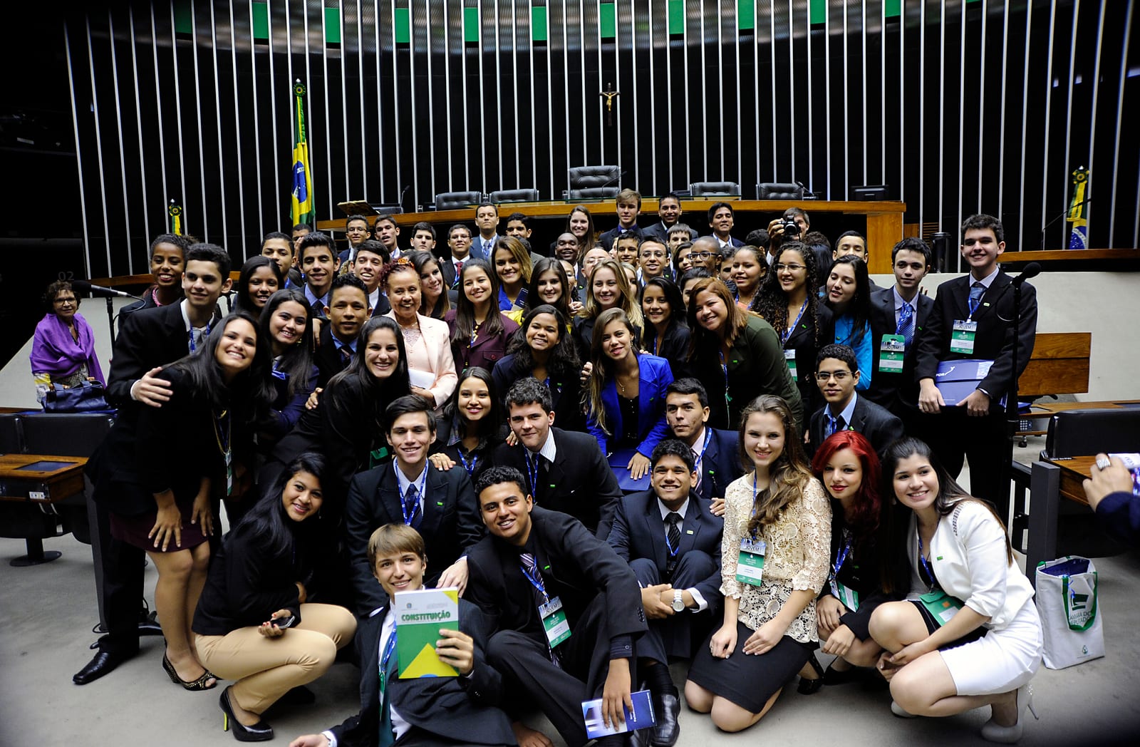 Adolescentes eleitos participam de aula inaugural do Parlamento Jovem 2026