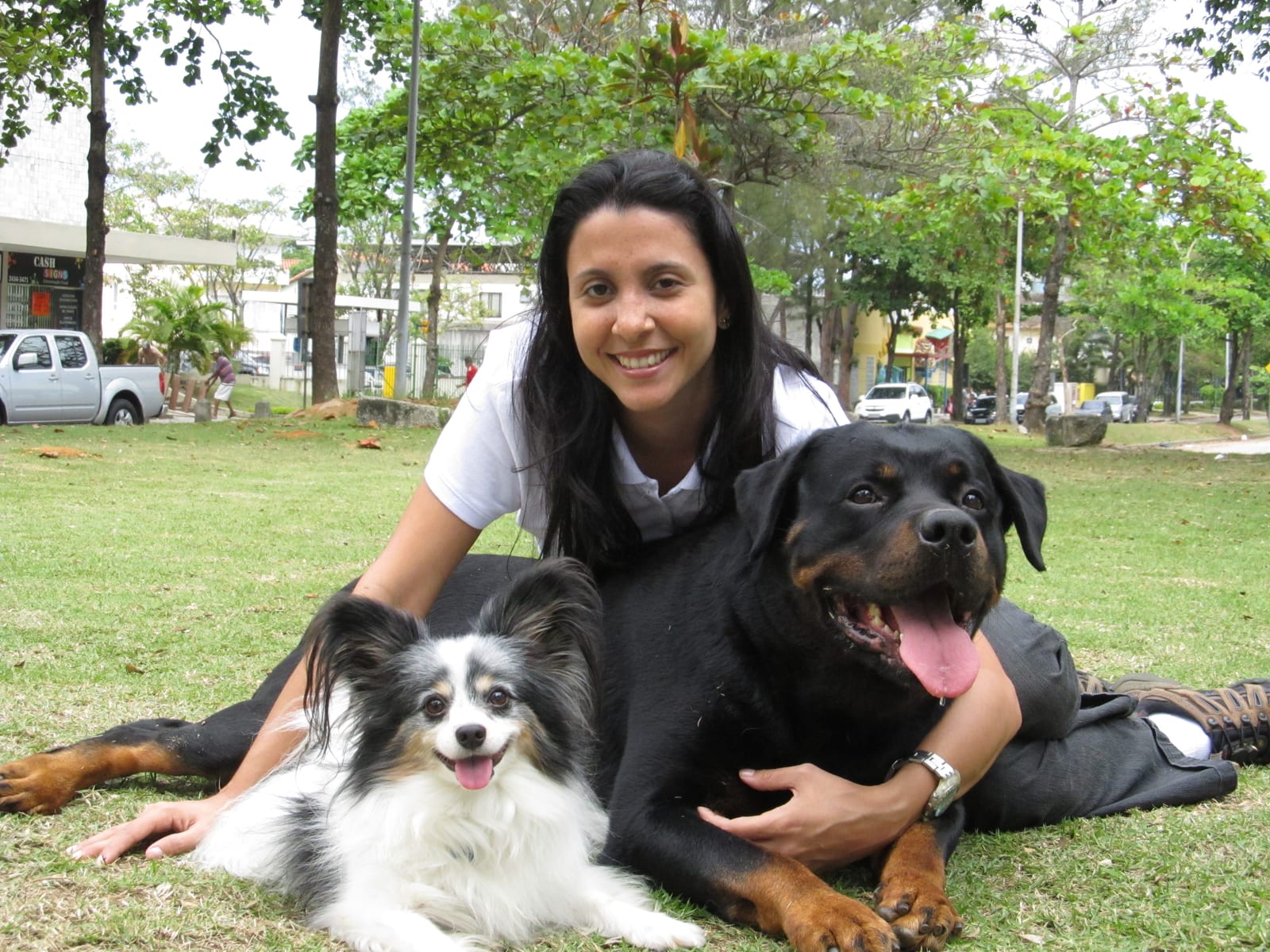 Câmara entrega Salva de Prata à ONG Moradores de Rua e Seus Cães
