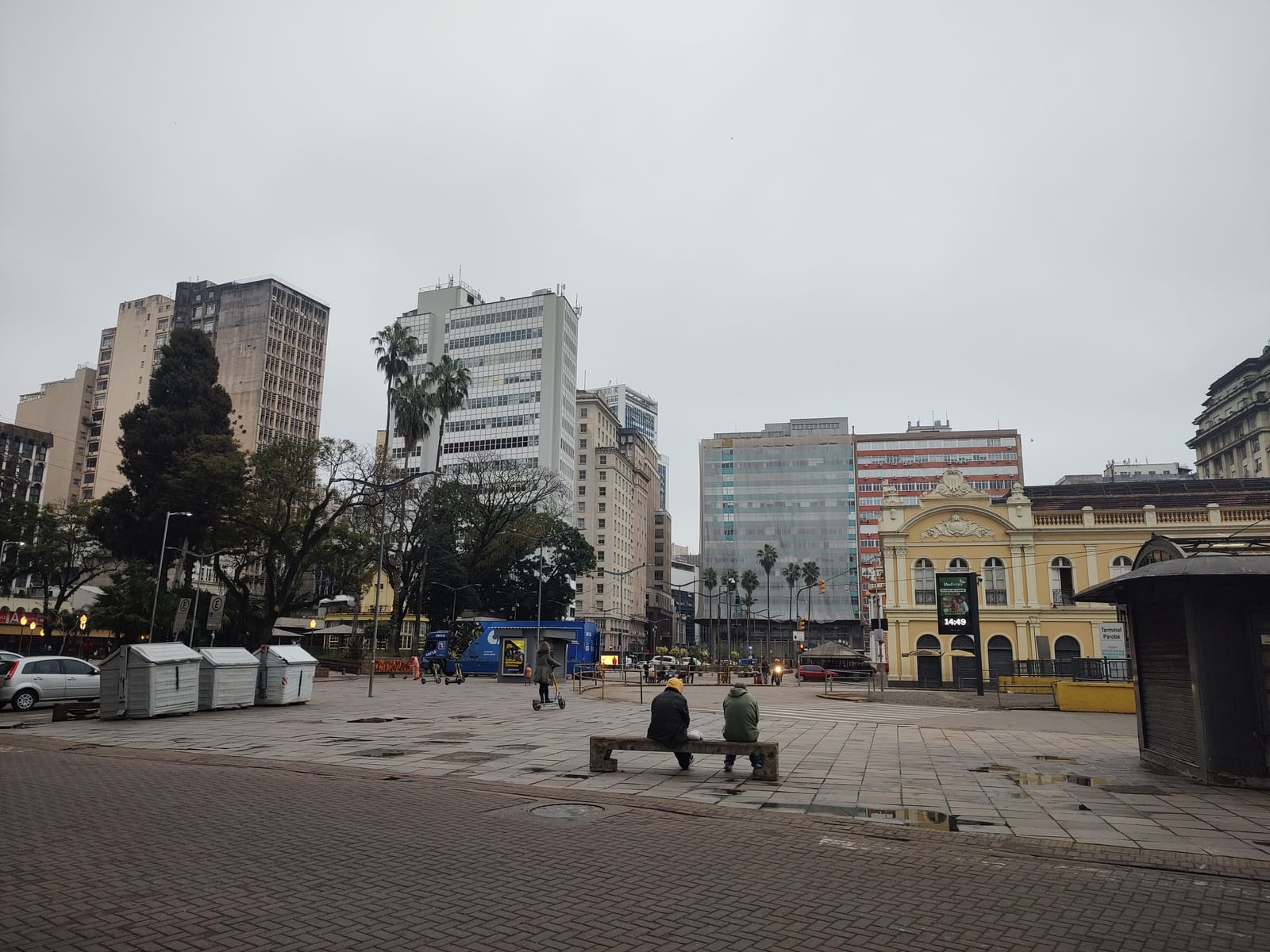 Lula faz comício no Largo Glênio Peres, Porto Alegre, nesta sexta (11)