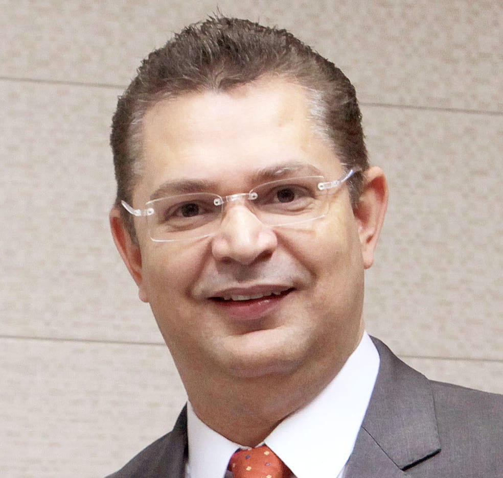 Se Motta articula eleições para presidência da Câmara, movimento é 'precoce', diz Sóstenes