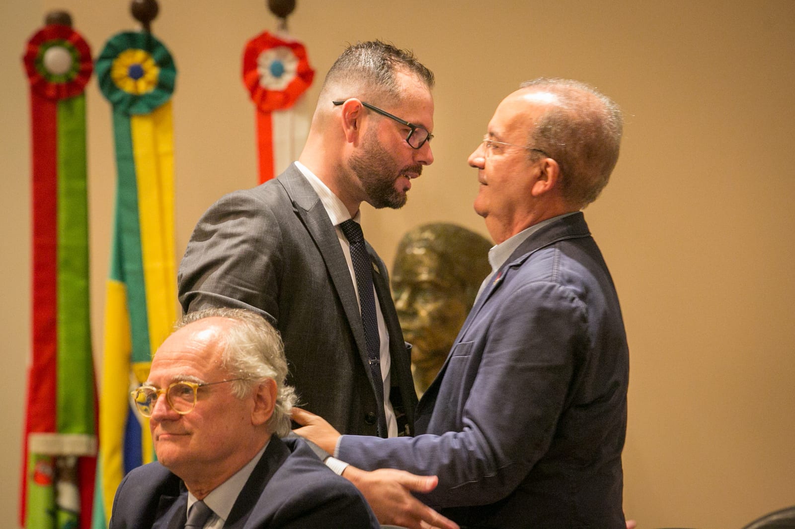 Eleições 2026 em SC: Jorginho Mello visita obras de saúde e reúne com correligionários em Joinville