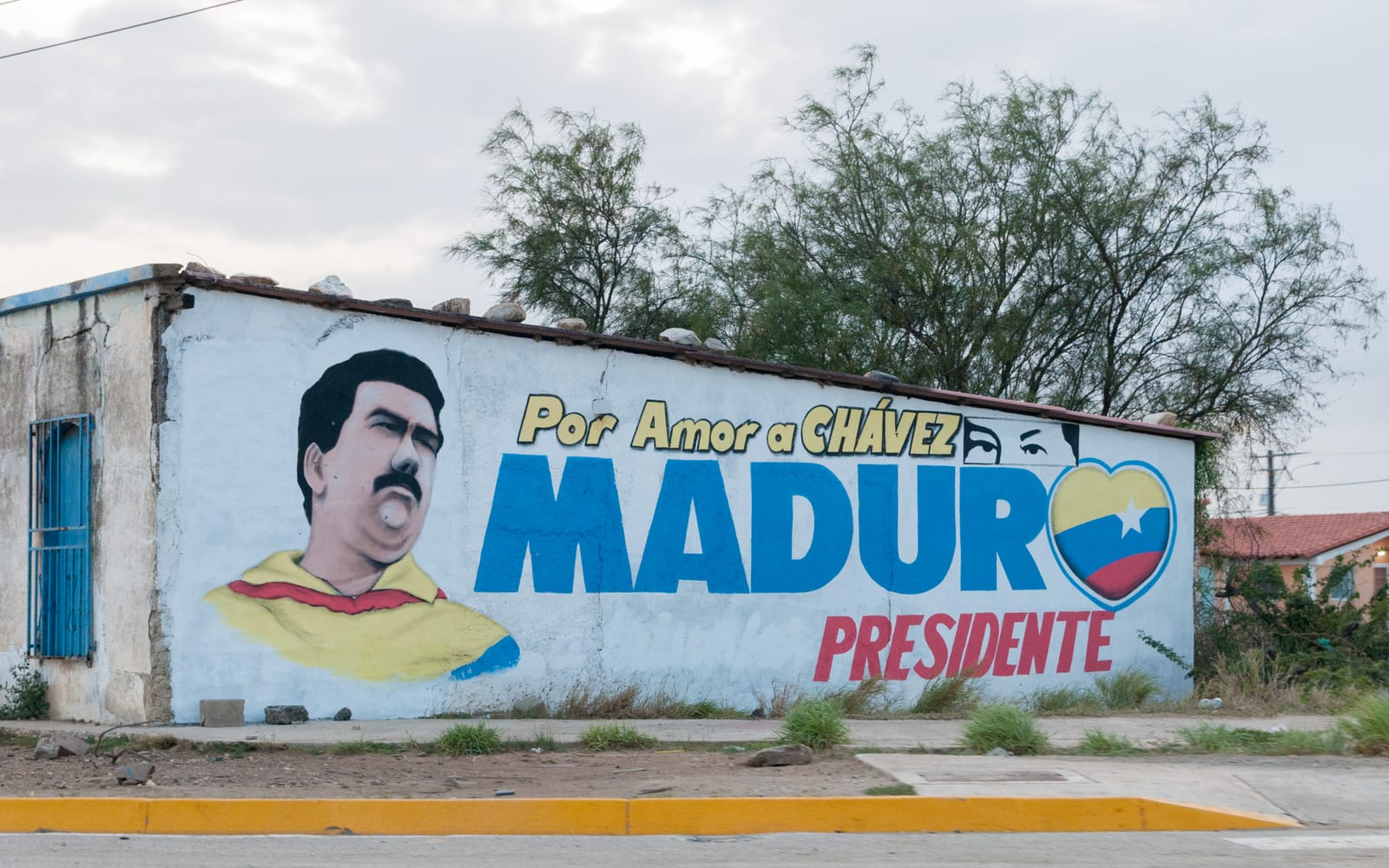 Carlos Gimenez publica montagem de Lula como Nicolás Maduro
