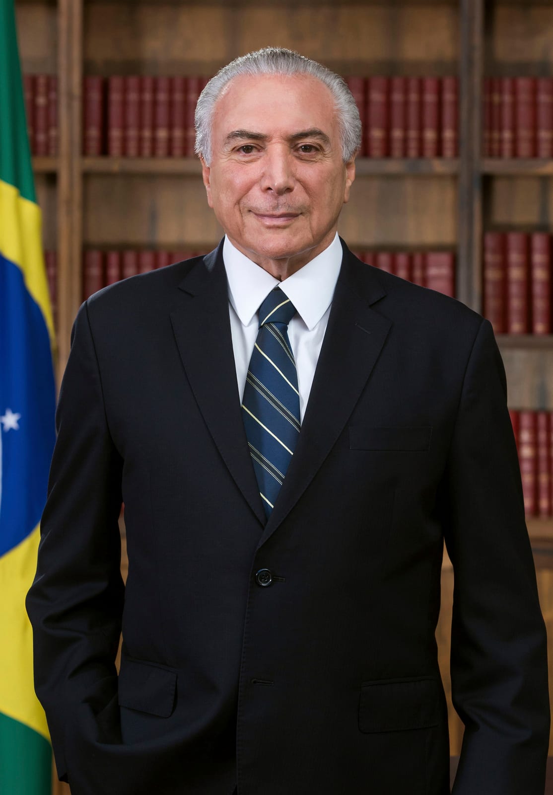 Michel Temer anuncia apoio a Flávio Bolsonaro no 2º turno