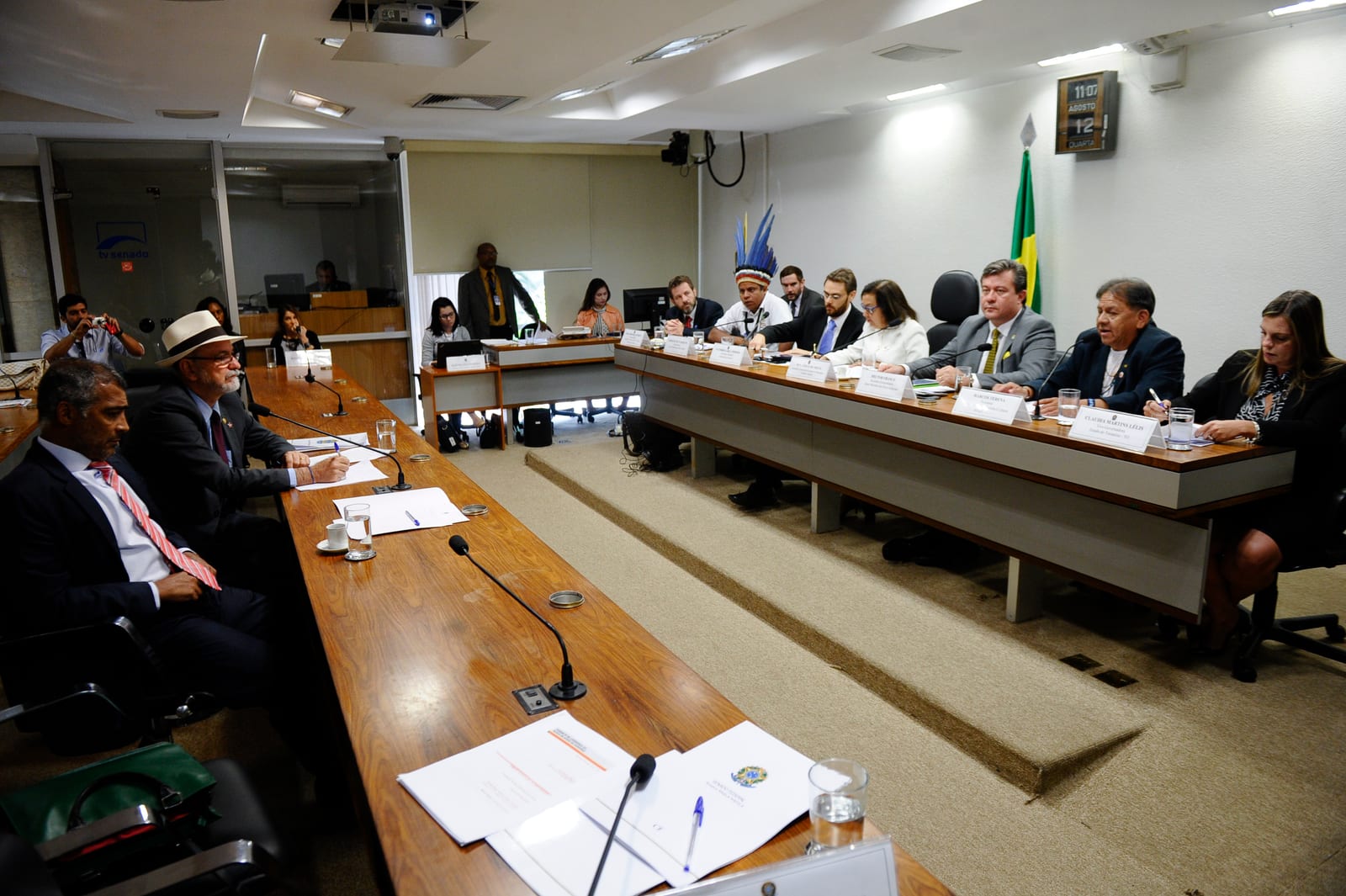 Claudia Lelis participou da Missa dos Vaqueiros em Taguatinga nesta sexta