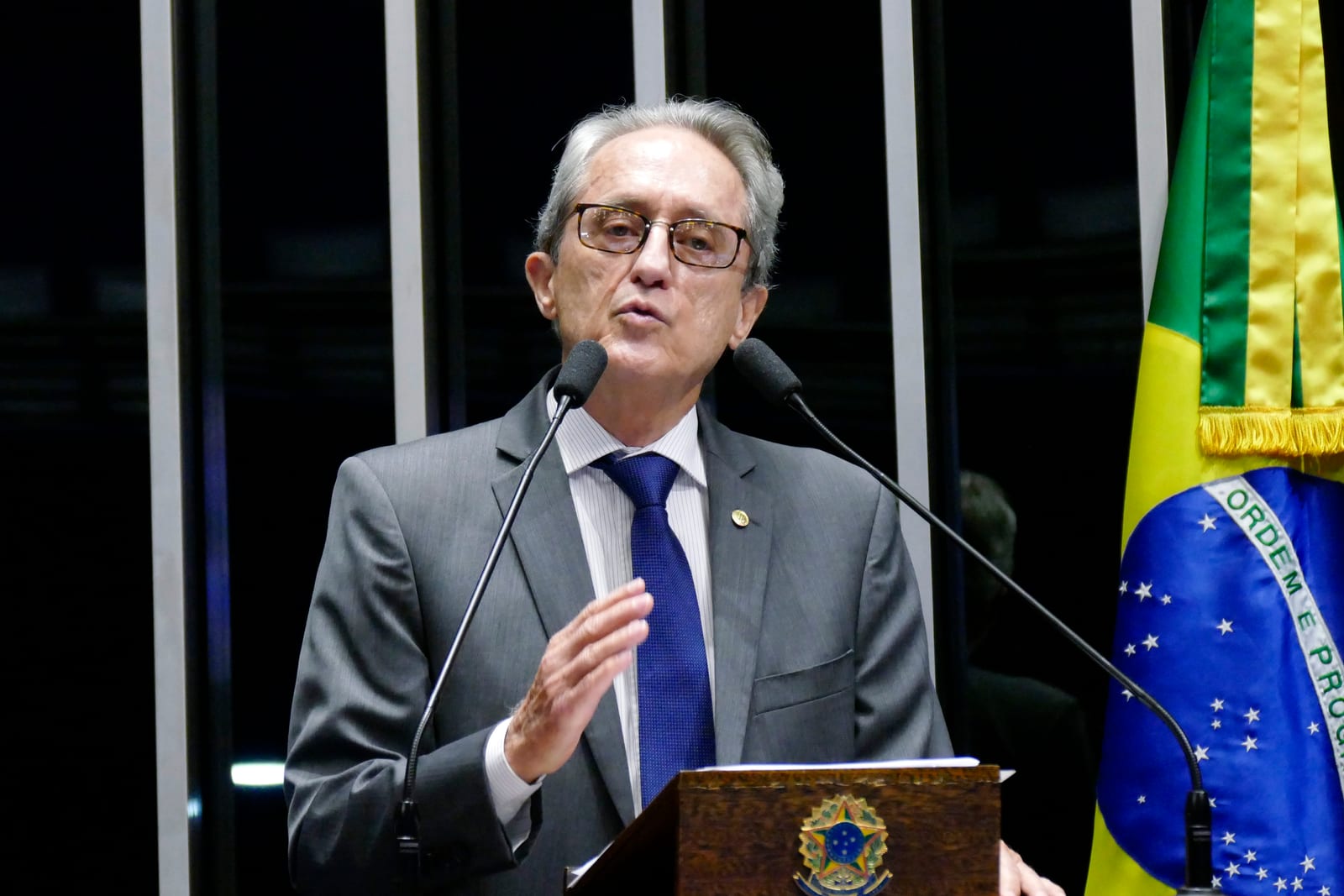 PCdoB lamenta exclusão de Aldo Arantes da disputa ao Senado