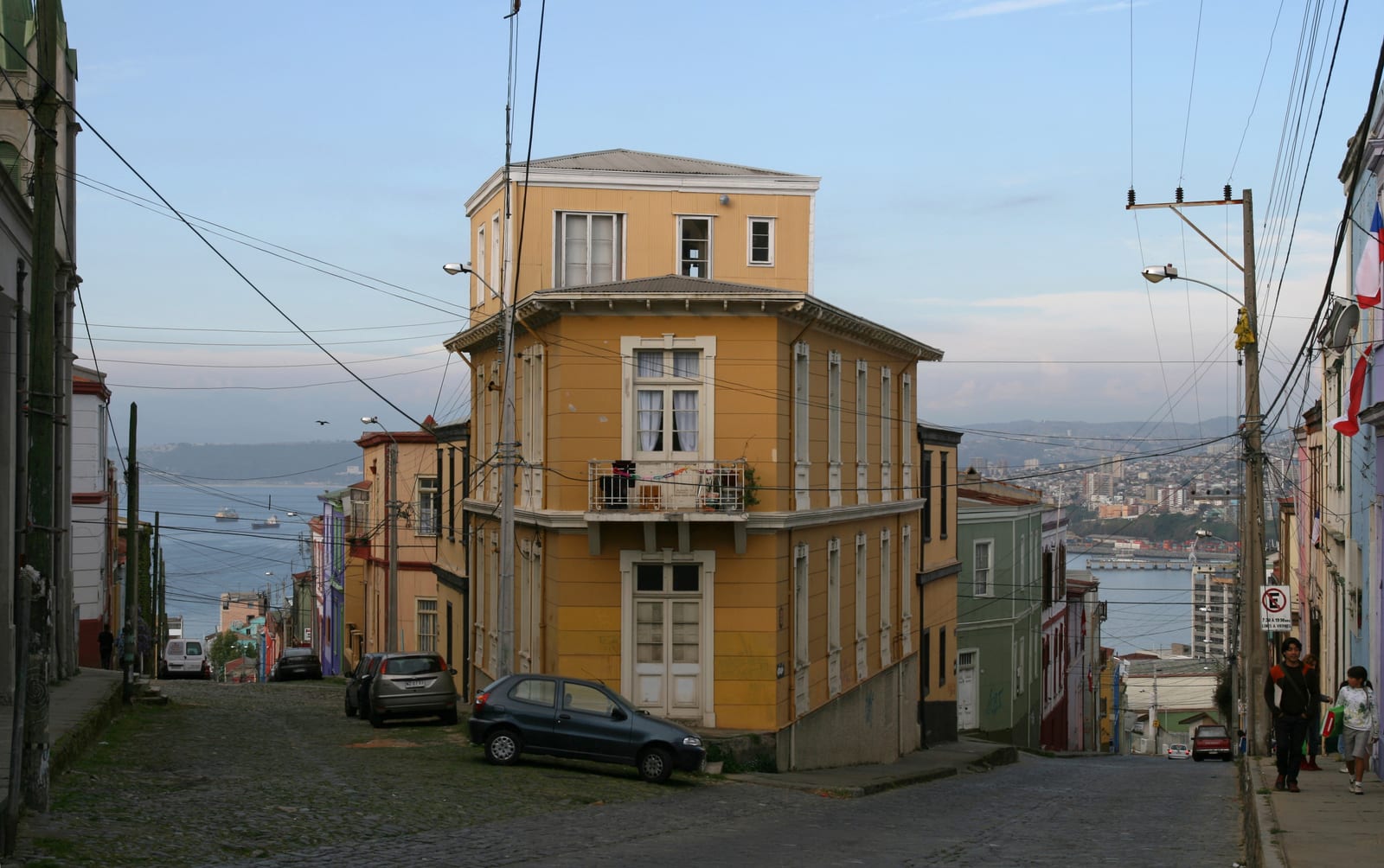 Prefeito de Valparaíso diz que ‘Marconi viveu na promessa’