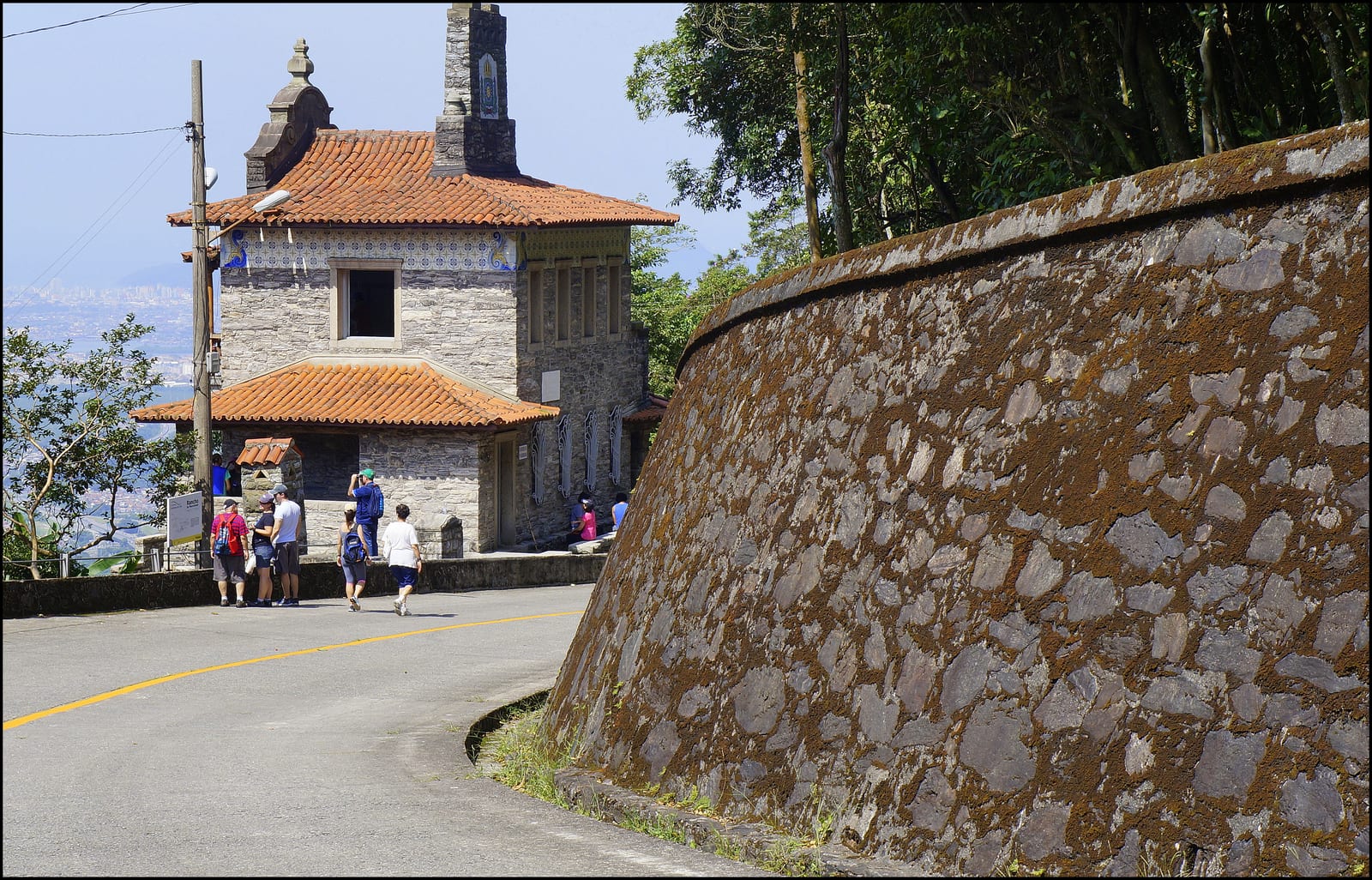 Maioridade penal aos 16 anos: entenda o que prevê a proposta em discussão no Congresso