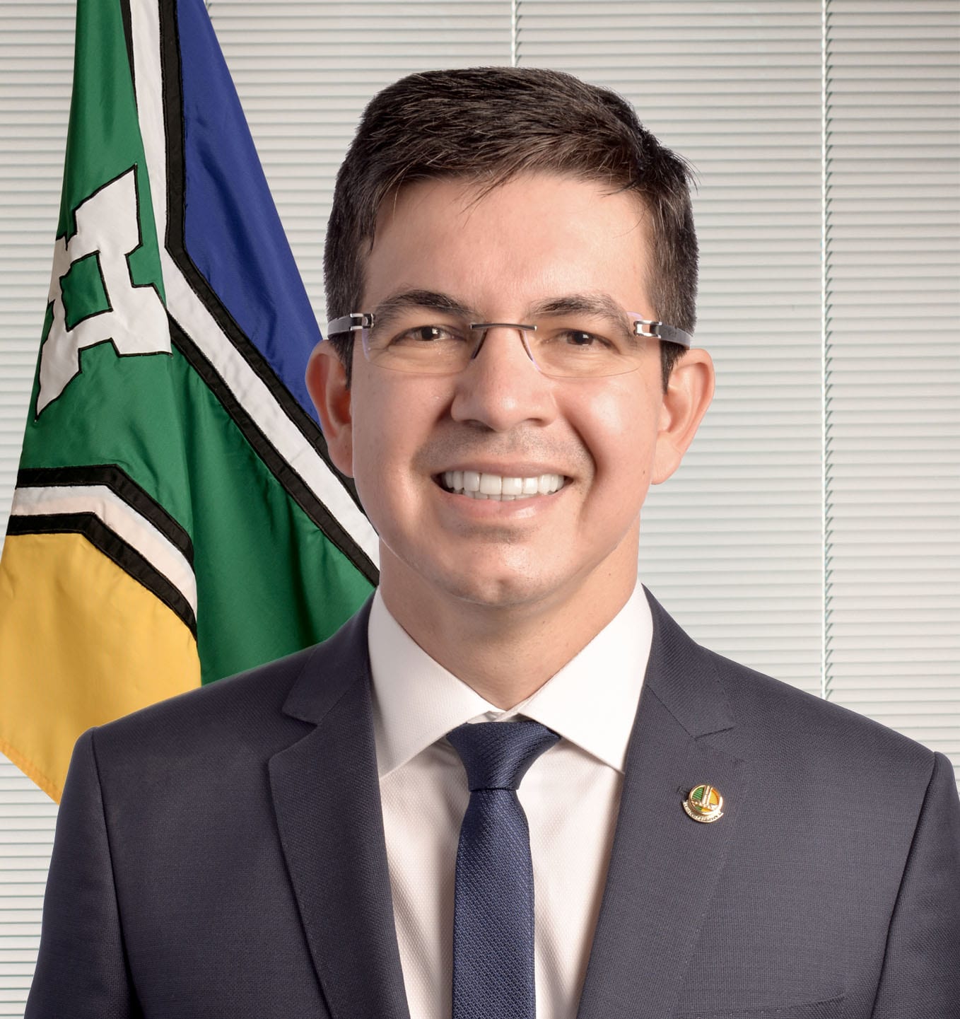 Randolfe: votação da PEC do fim da escala 6×1 acontecerá até outubro