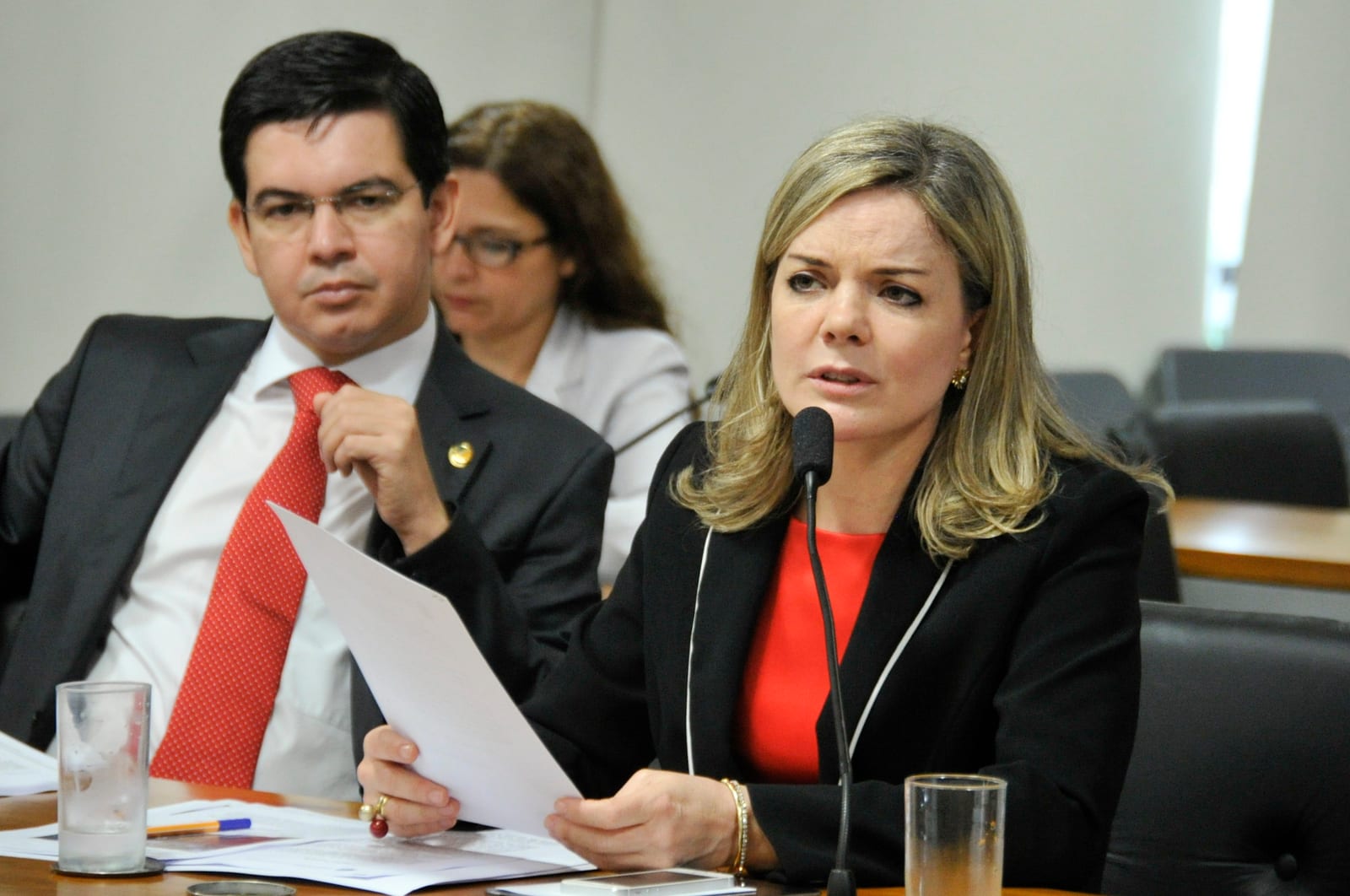 Áudio: Randolfe: Senado pode retomar votação da PEC da Segurança na próxima semana