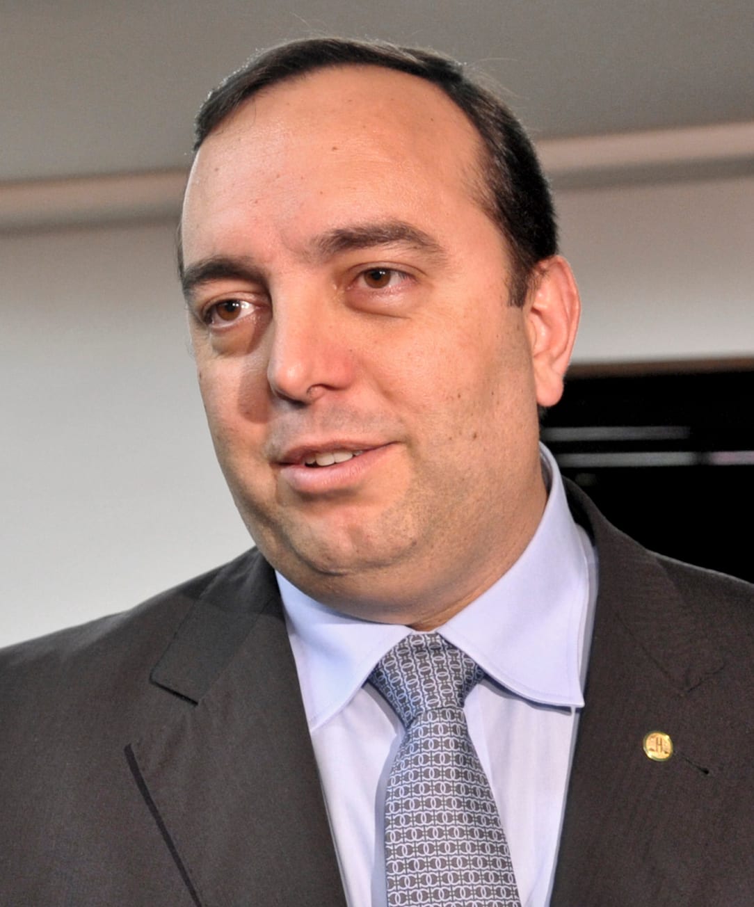 Francischinis no olho da polêmica em Paranaguá por R$ 8 milhões