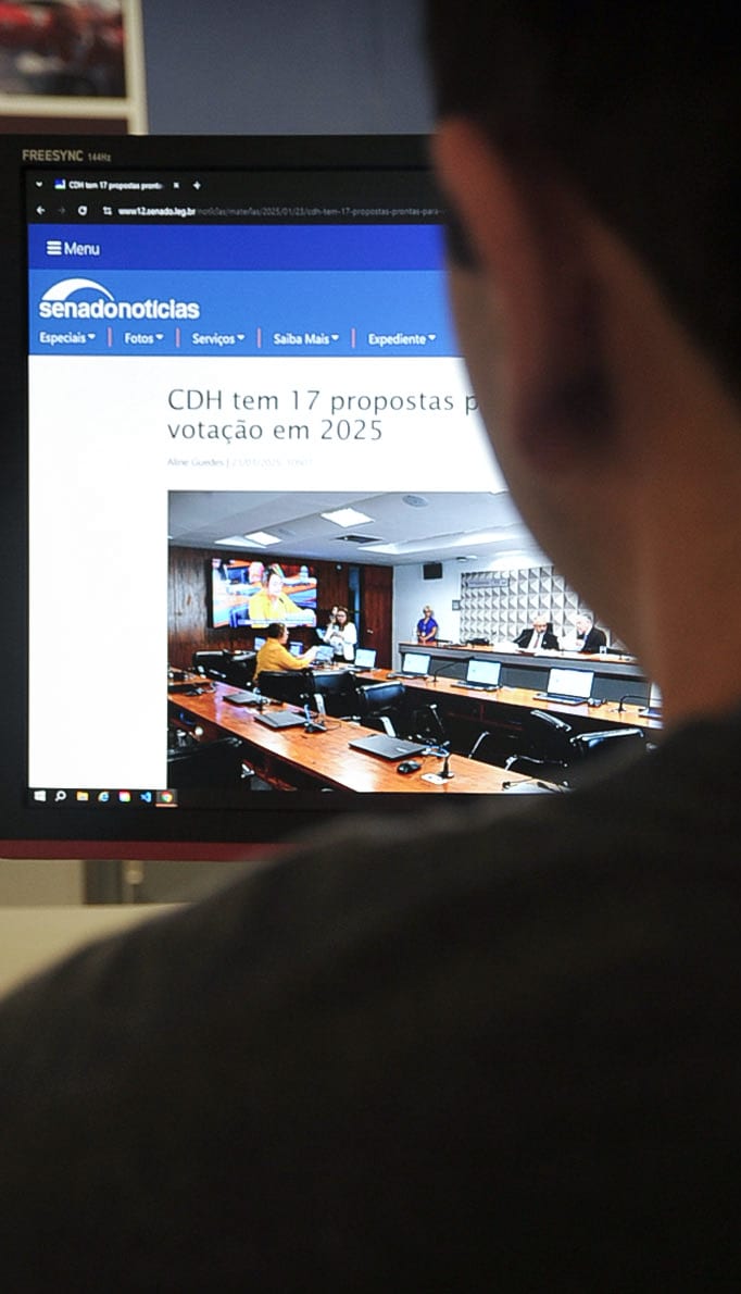 Agência Senado teve recorde de 3,6 milhões de acessos no domingo
