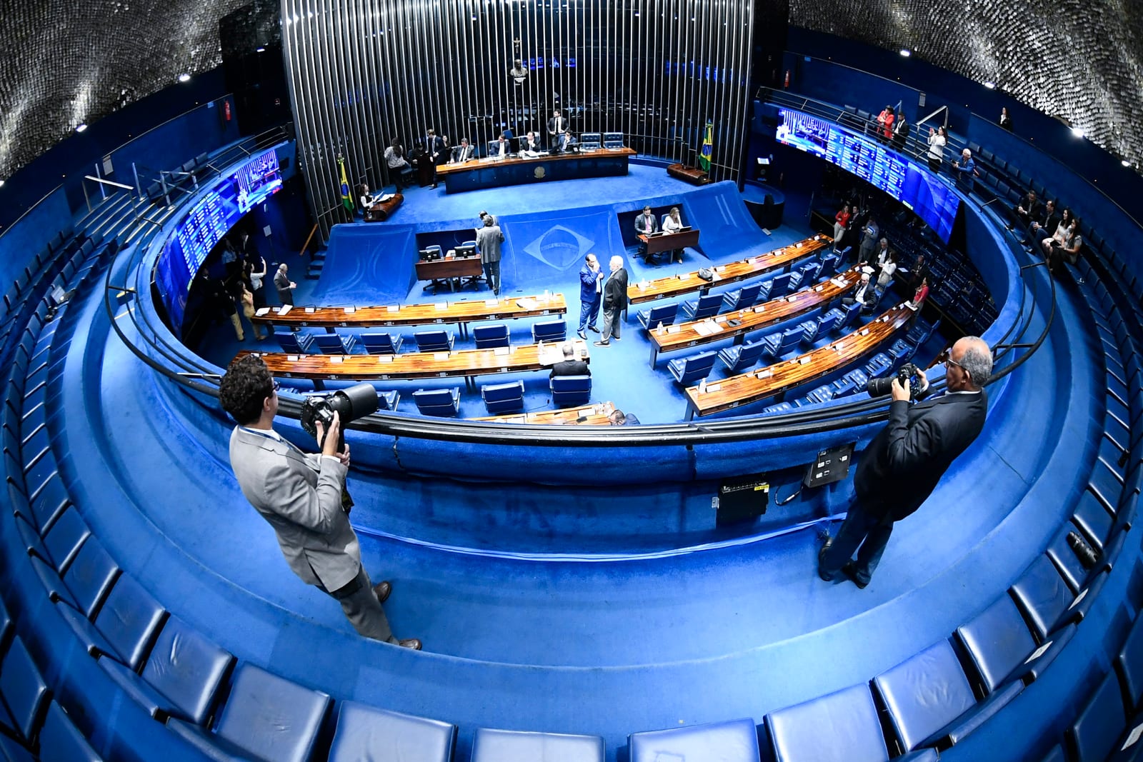 Flávio para Marcos Pereira: Sei que decisão do 1º turno preservava realidades estaduais