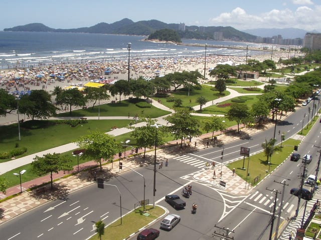 Urnas da 118ª Zona Eleitoral de Santos foram lacradas nesta quarta (21)