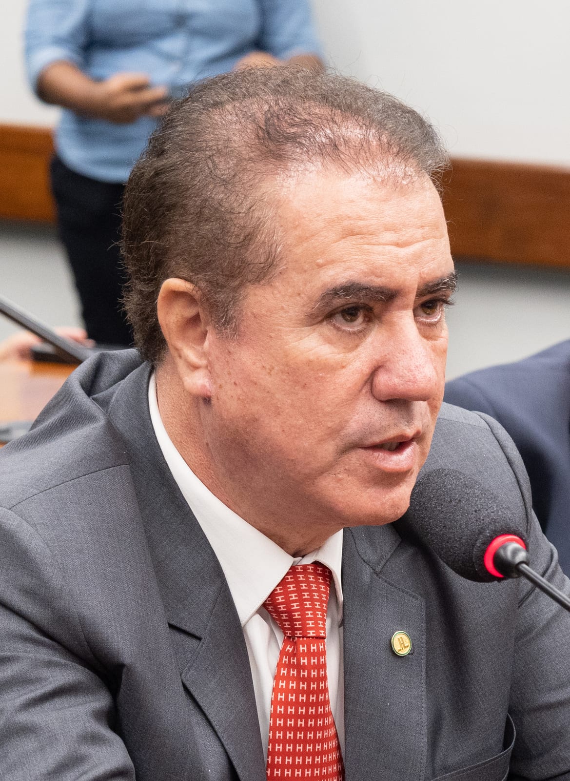 RMC: 3 dos 4 deputados federais reeleitos; Alesp teve três confirmações