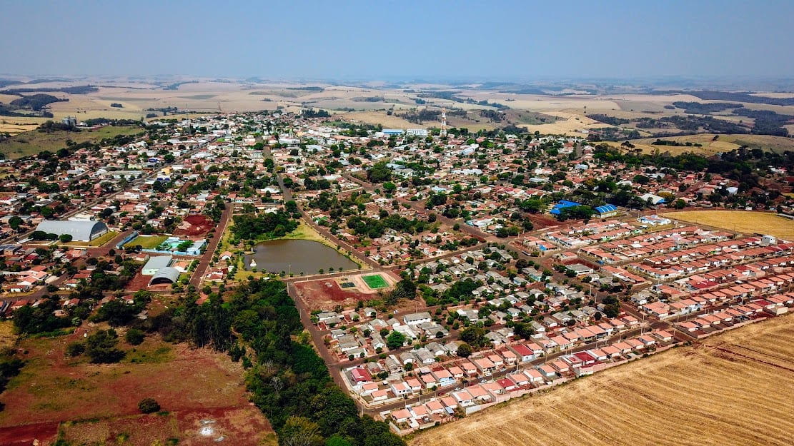 Prefeito de Borrazópolis detalha interdição da estrada da Fogueira e obras locais