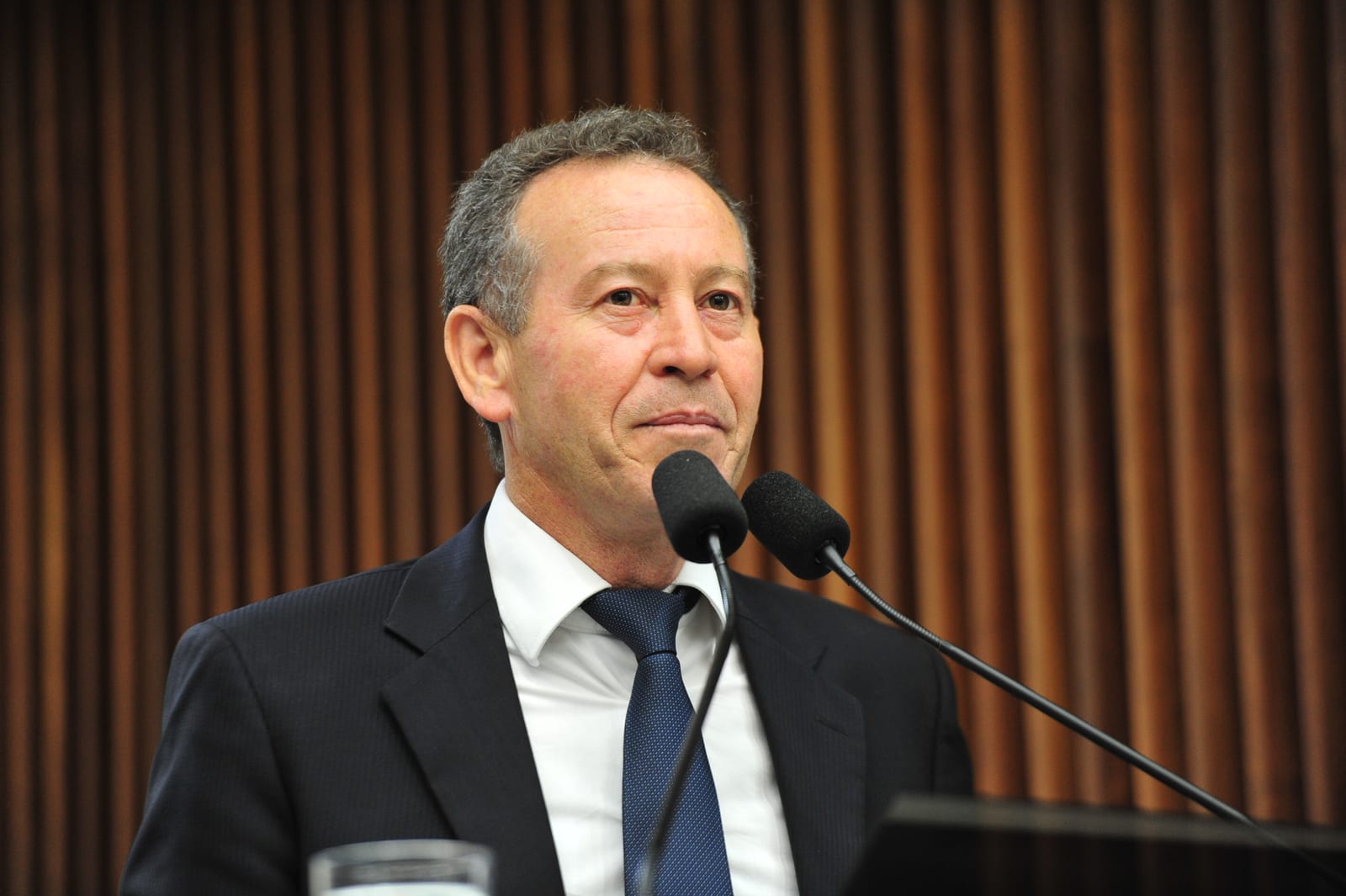 PT e PDT articulam bloco com nove deputados na Assembleia do Paraná