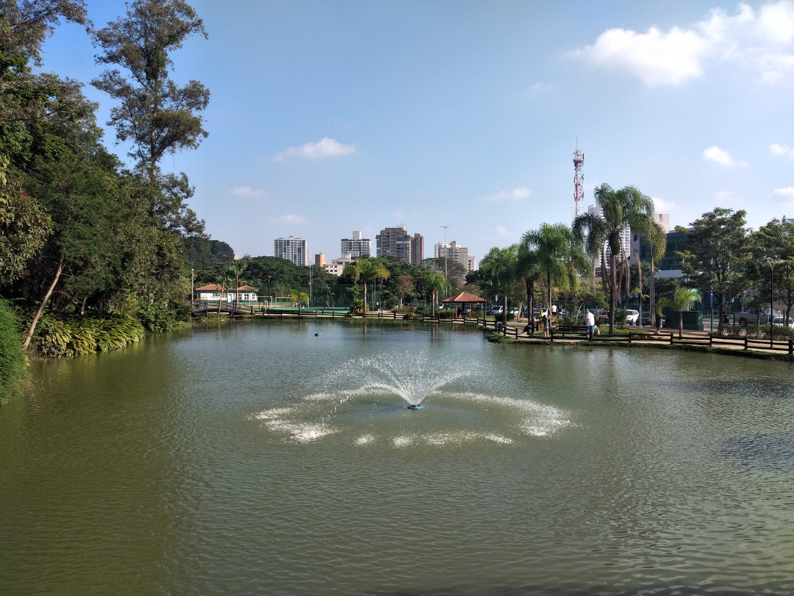 Guarulhos abre inscrições para EJA na segunda (26)