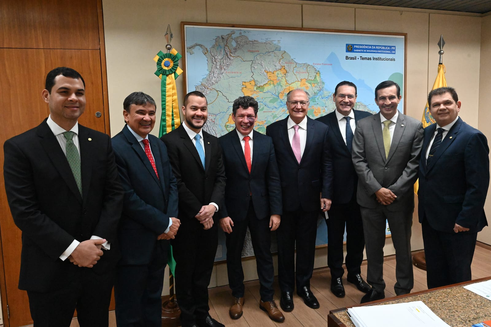 Campo Mourão reúne associações comerciais para debater Reforma Tributária