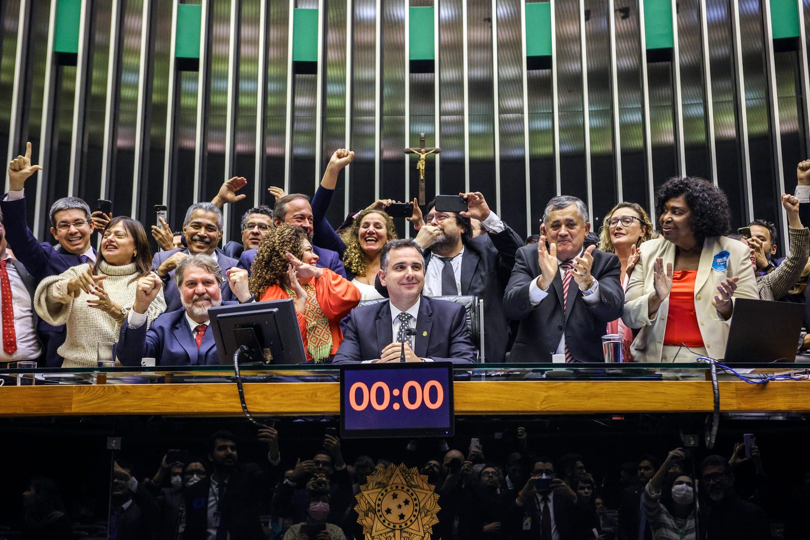 Tocantins elege Eduardo Gomes (PL) e Alexandre Guimarães (MDB) ao Senado