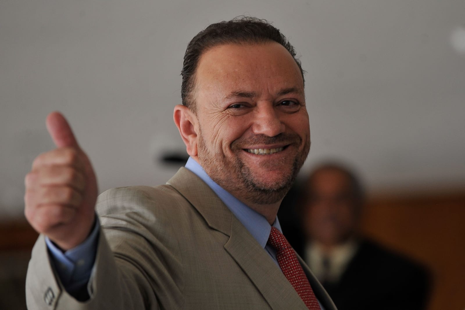 Edinho Silva nega que campanha de Lula avalia troca de ministros até o segundo turno