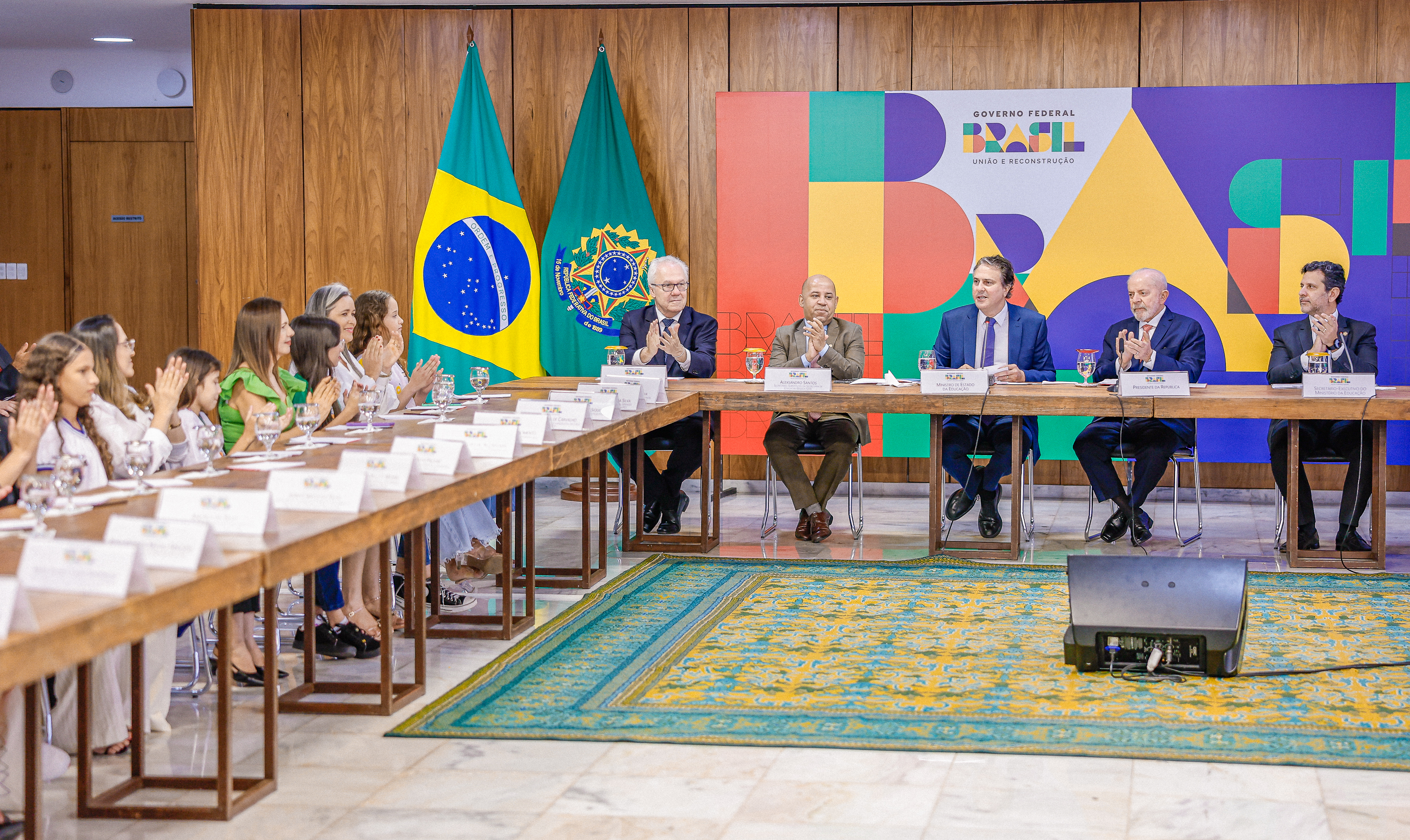 Goiás registra nota 6,5 no Ideb 2025 nos anos iniciais
