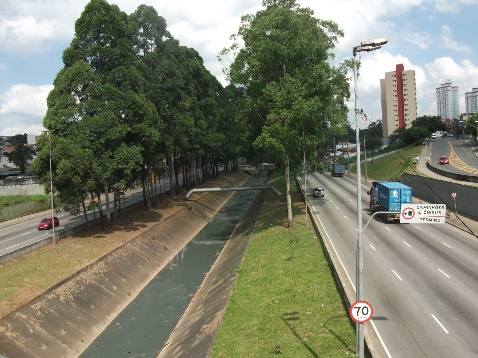 Nunes entrega 244 moradias e vistoria Complexos Viário e Hospitalar da Lapa