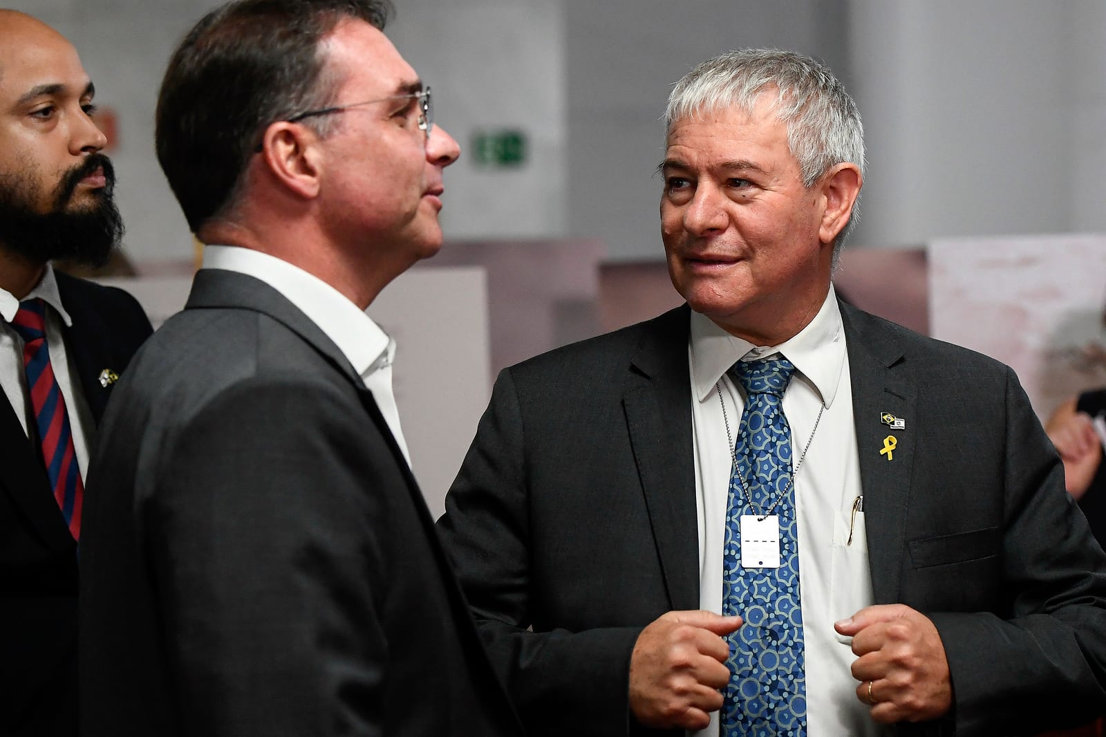 Em evento de apoio a Flávio Bolsonaro, Daniel Vilela pede inspiração em gestão de Michel Temer