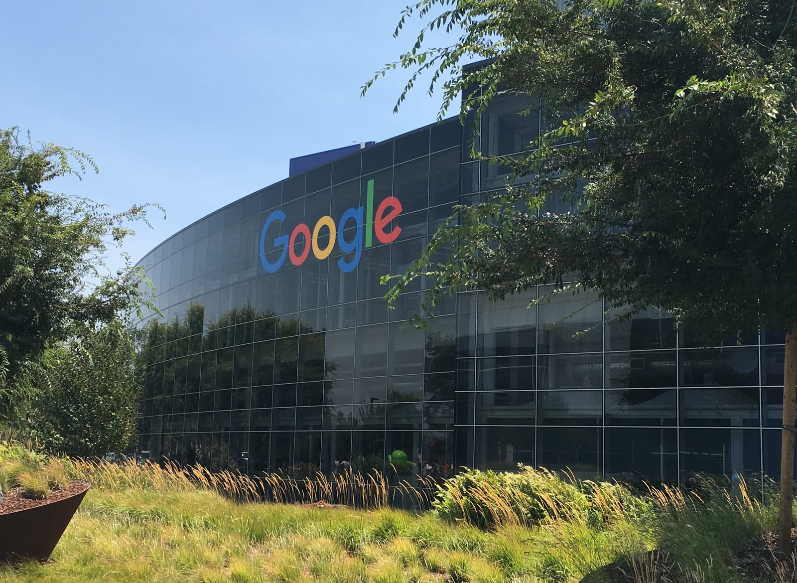 TSE e Google lançam ferramenta contra deepfakes