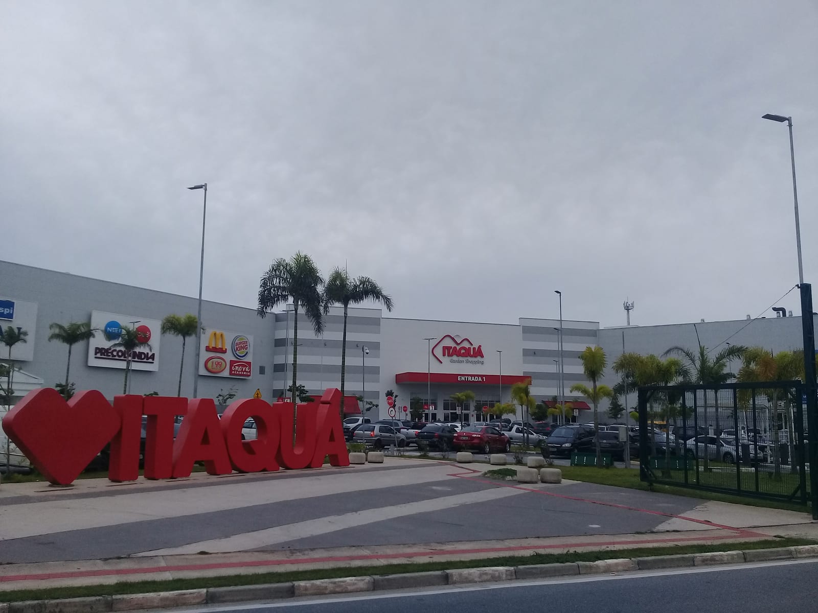 Itaquá homenageia agentes de saúde e entrega novos uniformes nesta sexta-feira