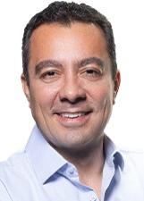 ADRIANO ELI CORREA