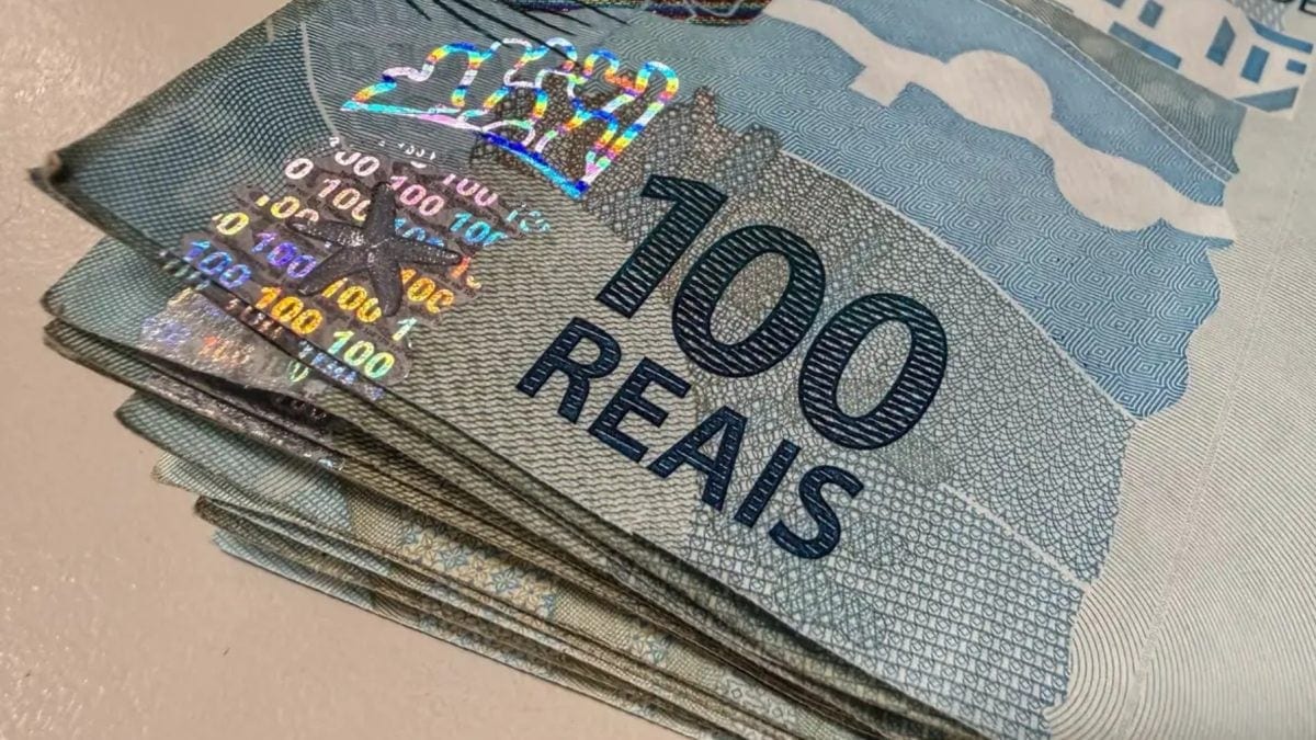 Real desvaloriza 10% no mercado futuro com reeleição de Lula