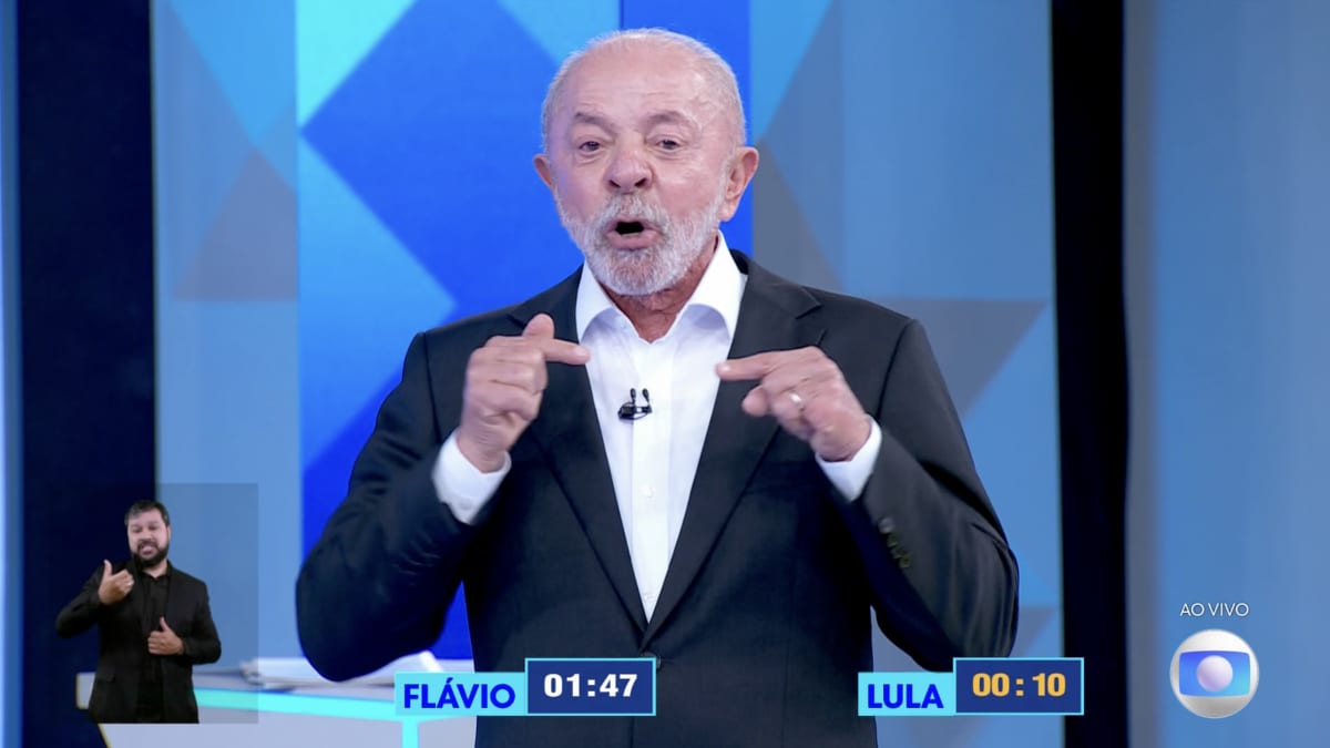 Flávio só ouviu falar do Norte quando Jair imitou falta de ar, diz Lula