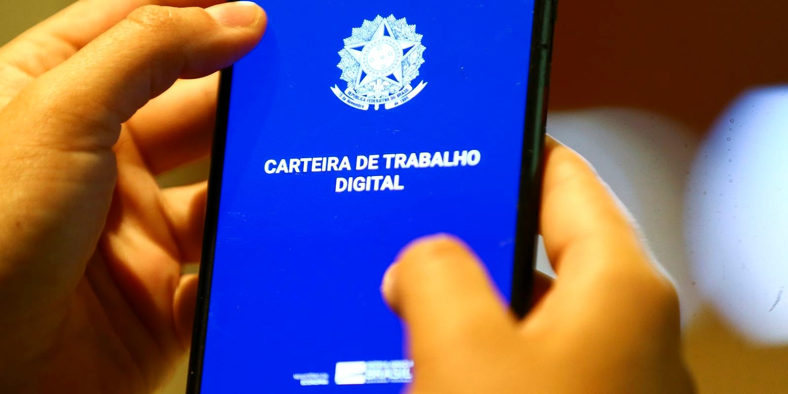 Nova campanha do governo federal orienta trabalhadores contra coação política