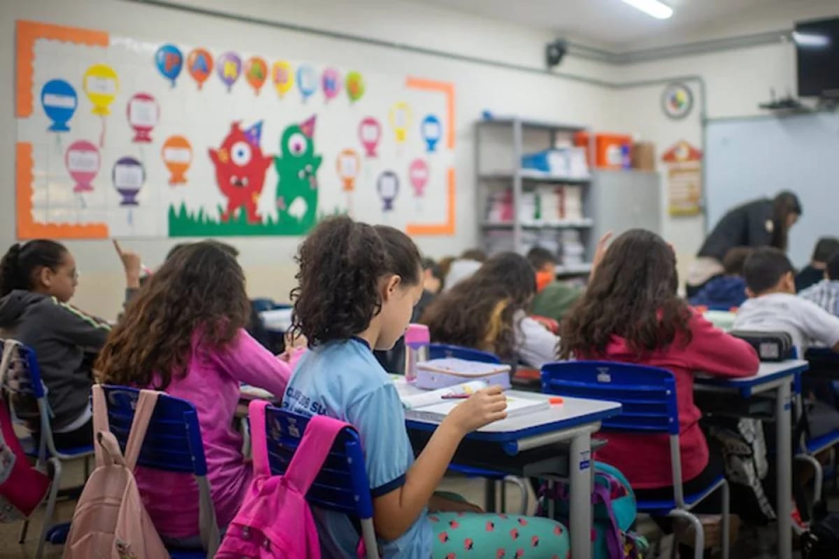 Aulas serão suspensas no DF na sexta-feira por causa do 2º turno
