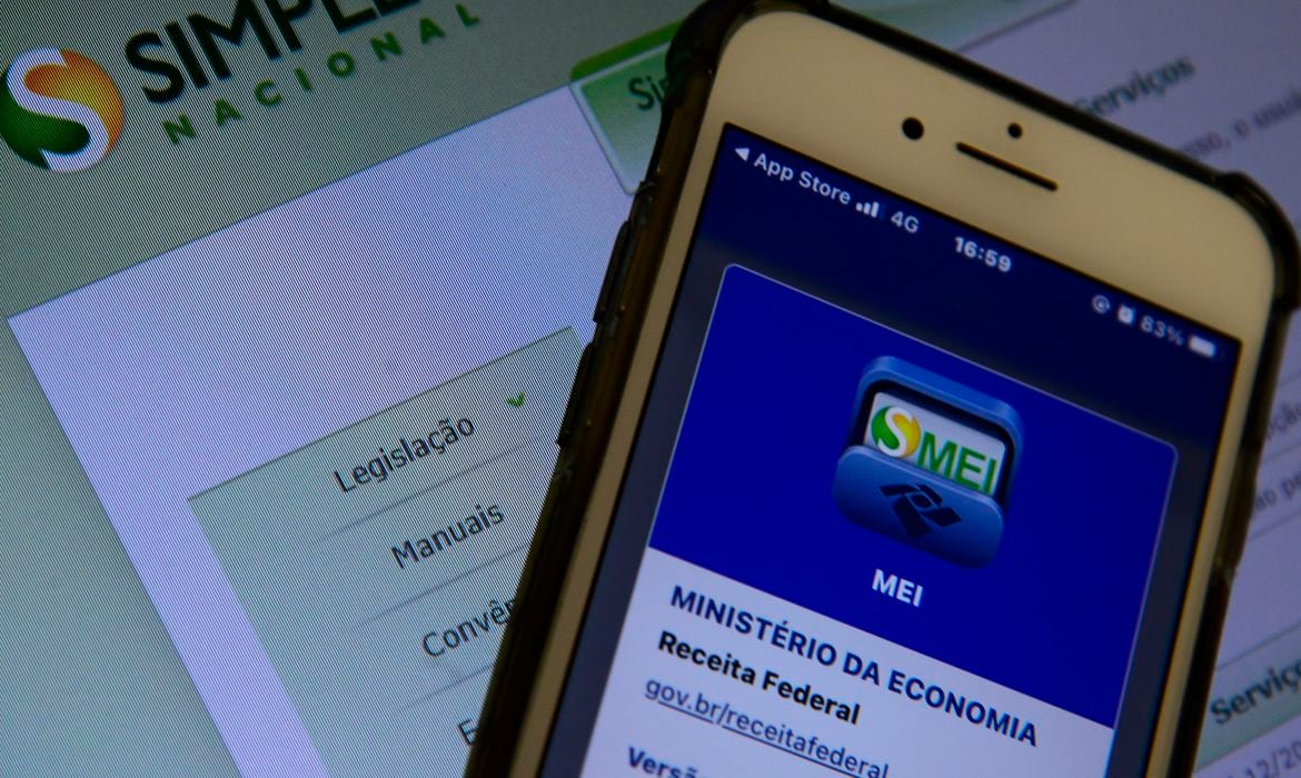 Governo anuncia pacote para MEIs com perdão de dívidas e auxílio de até R$ 5 mil