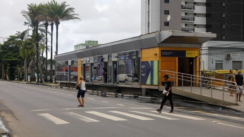 Governo conclui reforma de duas das nove estações de BRT do Corredor Norte-Sul