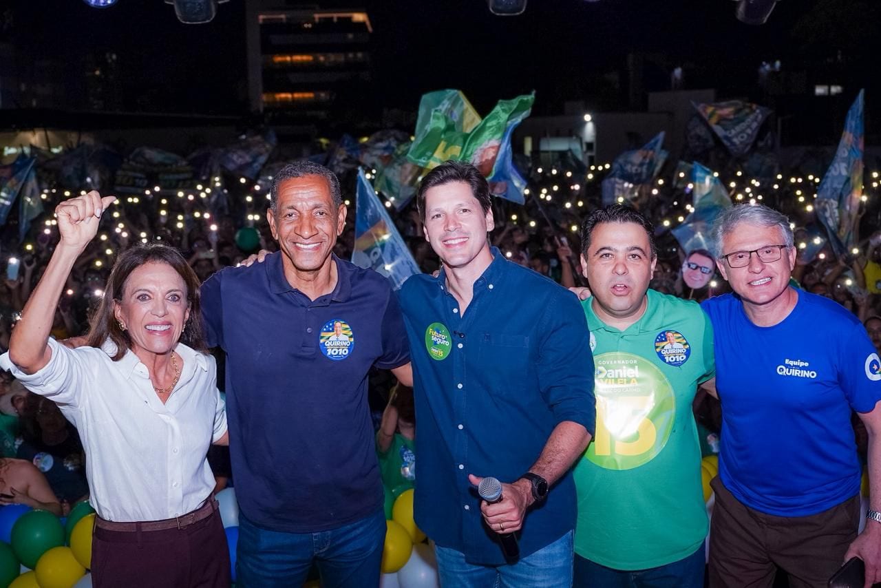 Candidatos ligados à Igreja Universal reforçam palanque de Daniel Vilela