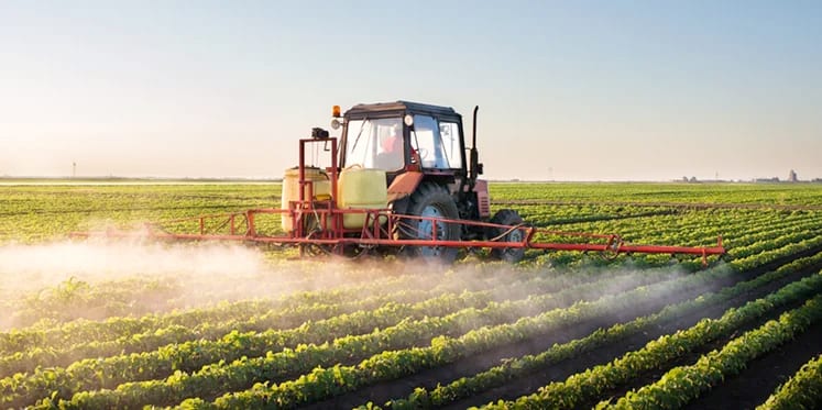 Ministro diz que risco de falta de fertilizantes para safra 2026/27 está afastado