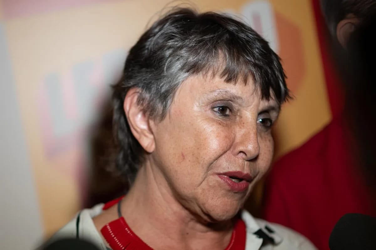 Erika Kokay votou em Brasília e reafirmou candidatura ao Senado