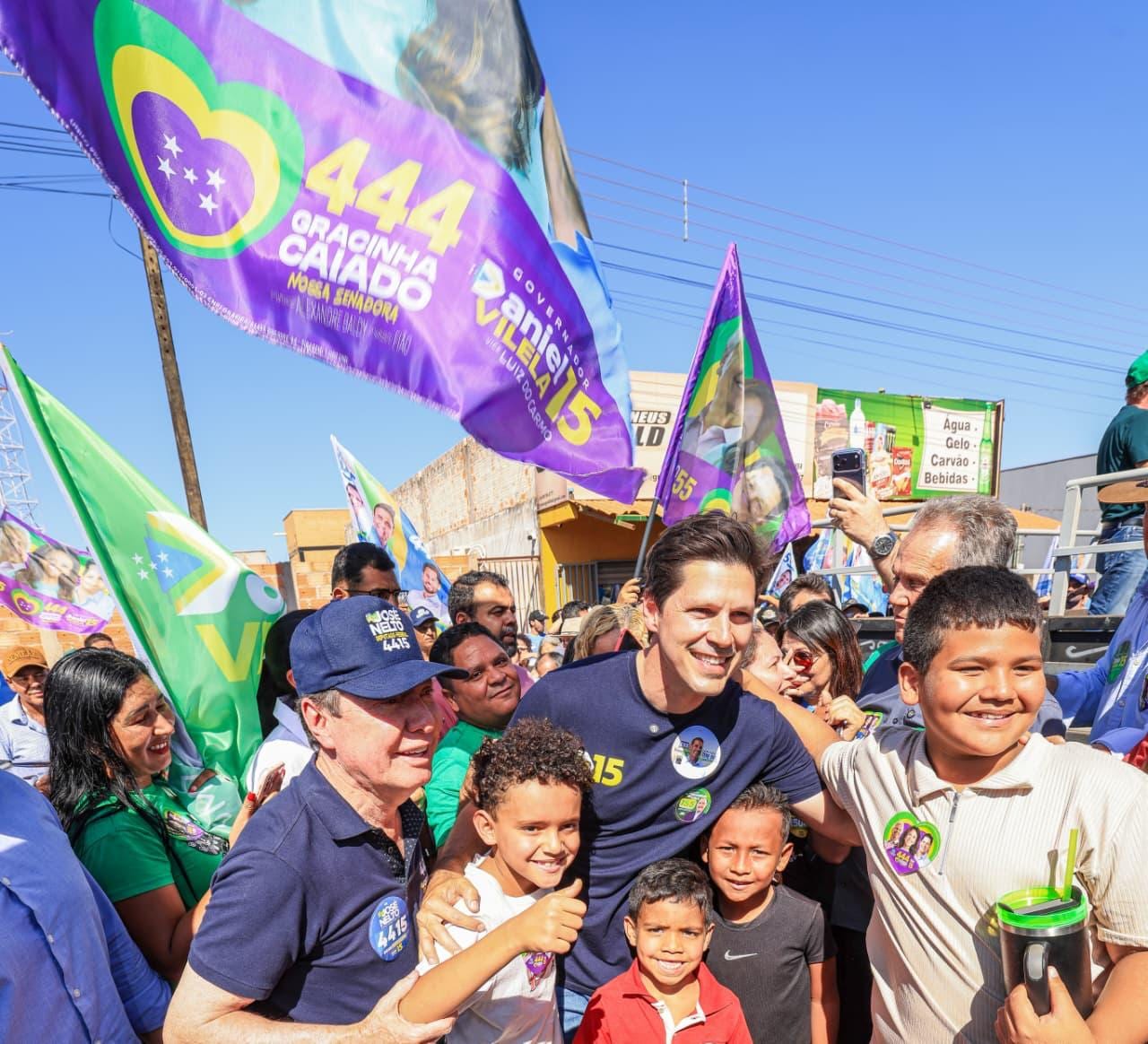 Carreata em Jaraguá reúne 700 carros e 200 motos em apoio a Daniel Vilela
