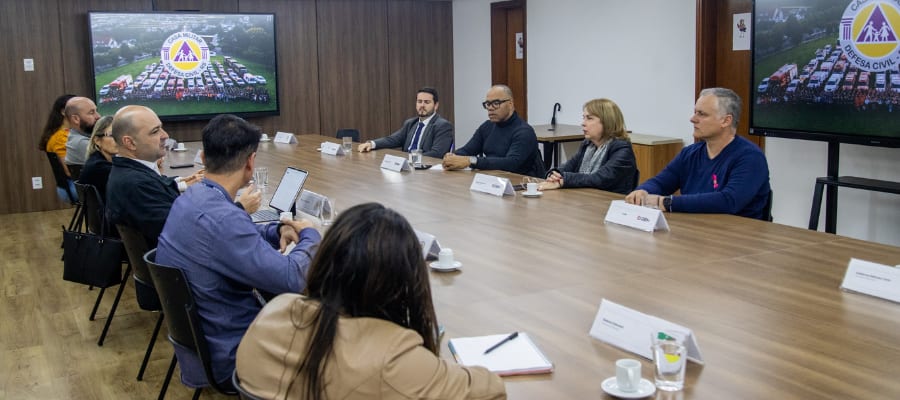 Reunião com o governo pontua que não há caminho único para suspensão de aulas em ...
