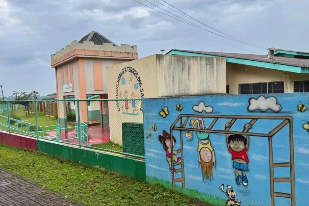 Câmara de Foz protocola pedido sobre vagas nos CMEIs