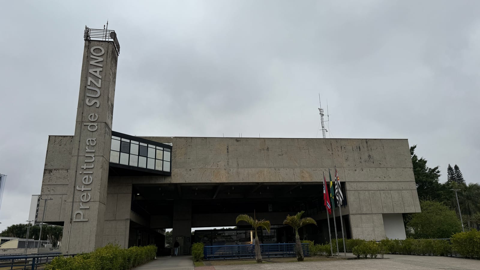 Suzano abre inscrições para concurso público com salários de até R$ 12 mil; veja como se inscrever